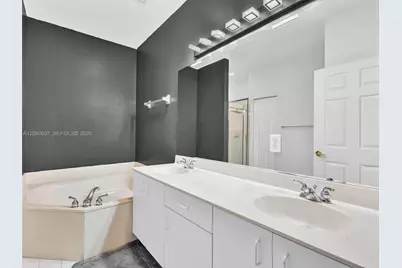 7420 S Aragon Blvd #1, Sunrise, FL 33313 - Photo 28