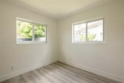 4401 NE 13th Ave, Oakland Park, FL 33334 - Photo 24