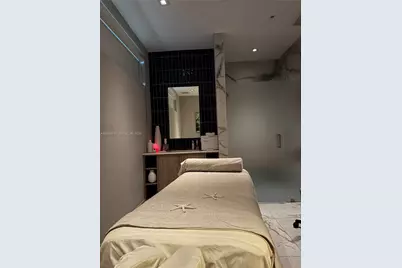 90 SW 3rd St #2911, Miami, FL 33130 - Photo 22
