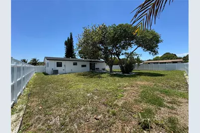 2251 NW 193rd Ter, Miami Gardens, FL 33056 - Photo 14
