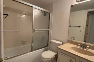 6090 NW 64th Ave, Tamarac, FL 33319 - Photo 18
