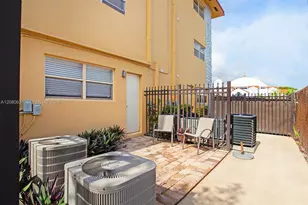 744 NE 14th Ave, Fort Lauderdale, FL 33304 - Photo 18