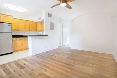 744 NE 14th Ave #6, Fort Lauderdale, FL 33304 - Photo 4