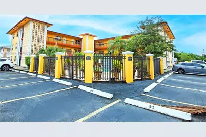 744 NE 14th Ave #6, Fort Lauderdale, FL 33304 - Photo 2