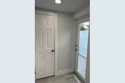 1220 NW 102nd St #1220, Miami, FL 33147 - Photo 12