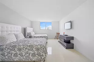 19370 Collins Ave, Sunny Isles Beach, FL 33160 - Photo 12