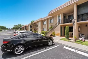197 Lakeview Dr, Weston, FL 33326 - Photo 1