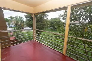 8900 NW 38th Dr, Coral Springs, FL 33065 - Photo 12