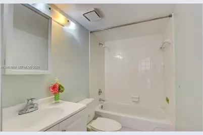 3103 Spanish Wells Dr #2A, Delray Beach, FL 33445 - Photo 2