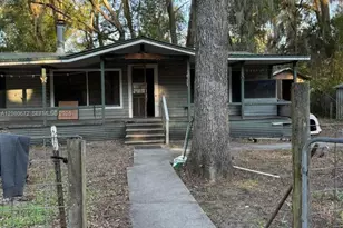 2212 NE Washington St, Other City - In The State Of Florida, FL 32055 - Photo 8