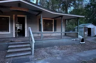 2212 NE Washington St, Other City - In The State Of Florida, FL 32055 - Photo 6