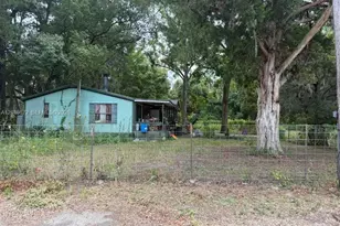 2212 NE Washington St, Other City - In The State Of Florida, FL 32055 - Photo 2