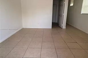 640 SW 9th Ct, Pompano Beach, FL 33060 - Photo 2