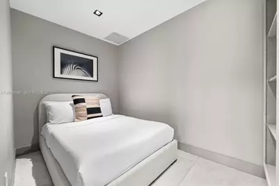 1300 Brickell Bay Dr #PH4400, Miami, FL 33131 - Photo 36