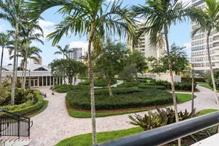 500 Three Islands Boulevard, Hallandale Beach, FL 33009 - Photo 38