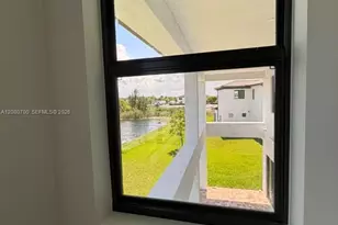 8540 NW 160th Terrace, Miami Lakes, FL 33016 - Photo 24