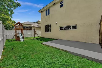 10301 Panama St, Cooper City, FL 33026 - Photo 20
