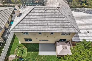 10301 Panama St, Cooper City, FL 33026 - Photo 4