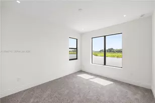 8540 NW 160th Terrace, Miami Lakes, FL 33016 - Photo 12