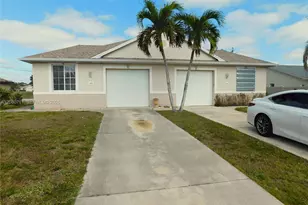 617 SE 7th St, Cape Coral, FL 33990 - Photo 2