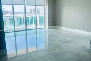 3330 NE 190th St, Aventura, FL 33180 - Photo 8