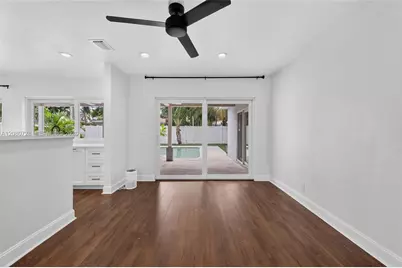 4490 NW 19th Way, Oakland Park, FL 33309 - Photo 10