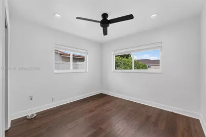 4490 NW 19th Way, Oakland Park, FL 33309 - Photo 14