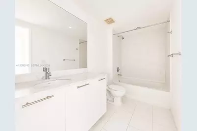951 Brickell Ave #2407, Miami, FL 33131 - Photo 10