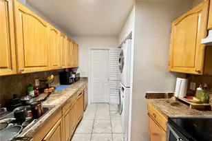 759 NW 70th St, Miami, FL 33150 - Photo 22