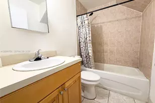 759 NW 70th St, Miami, FL 33150 - Photo 20