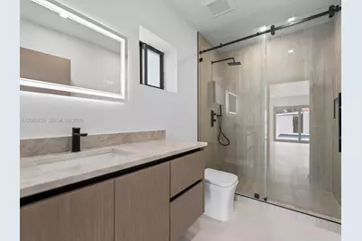 1221 Biarritz Dr, Miami Beach, FL 33141 - Photo 38