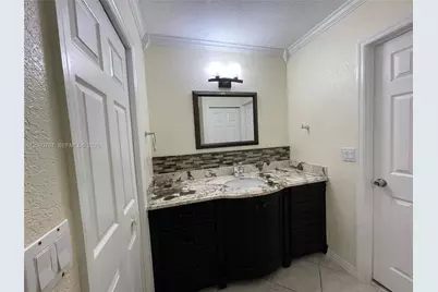 16240 Laurel Dr #101, Weston, FL 33326 - Photo 34