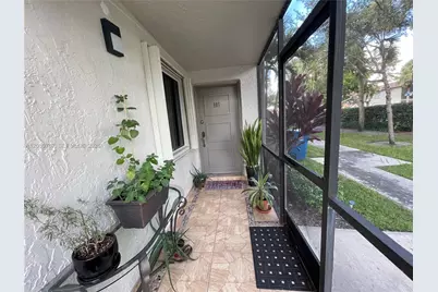 16240 Laurel Dr #101, Weston, FL 33326 - Photo 2