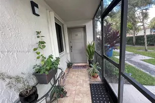 16240 Laurel Dr, Weston, FL 33326 - Photo 2