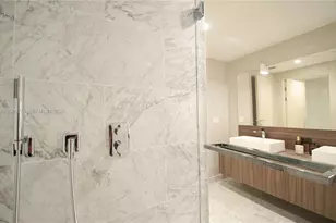 1000 Brickell Plaza, Miami, FL 33131 - Photo 16