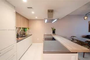1000 Brickell Plaza, Miami, FL 33131 - Photo 20