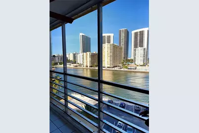 100 Golden Isles Dr #806, Hallandale Beach, FL 33009 - Photo 34