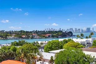 6900 Bay Dr, Miami Beach, FL 33141 - Photo 4