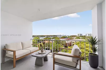 6900 Bay Dr #6B, Miami Beach, FL 33141 - Photo 1