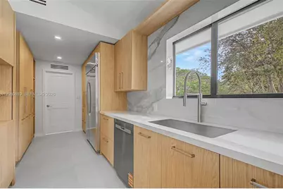 12940 SW 73rd Ave, Pinecrest, FL 33156 - Photo 8