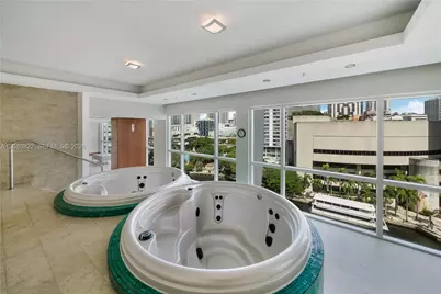 41 SE 5th St #1607, Miami, FL 33131 - Photo 12