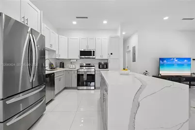 4280 SW 13th Ter, Miami, FL 33134 - Photo 10