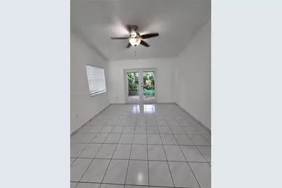306 NW 114th Ave #3-101, Sweetwater, FL 33172 - Photo 8