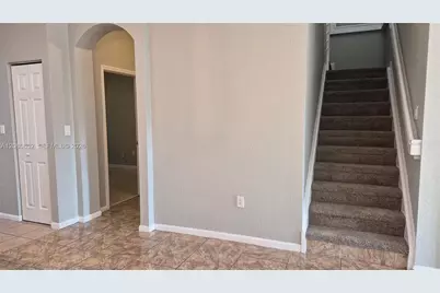 1908 NW 79th Way, Pembroke Pines, FL 33024 - Photo 16