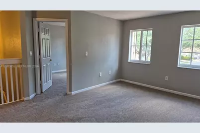1908 NW 79th Way, Pembroke Pines, FL 33024 - Photo 24
