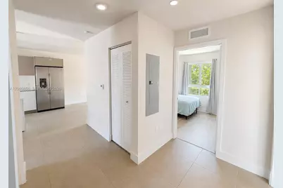 2555 NE 193 St #2112, Aventura, FL 33180 - Photo 6