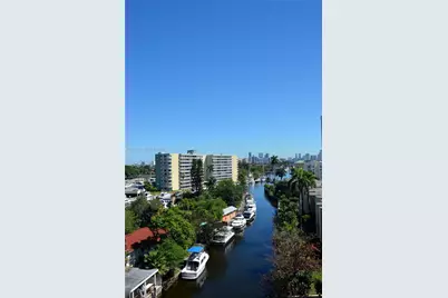 2601 NW 16th St Rd #812, Miami, FL 33125 - Photo 1