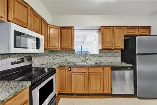 541 N 70th Terrace, Hollywood, FL 33024 - Photo 16