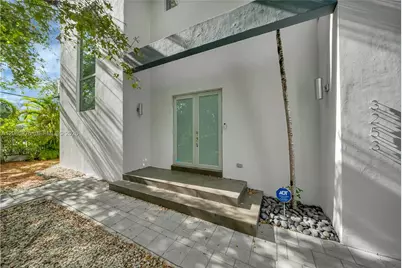 3253 McDonald St #3253, Miami, FL 33133 - Photo 48