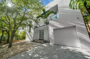 3253 McDonald St, Miami, FL 33133 - Photo 46